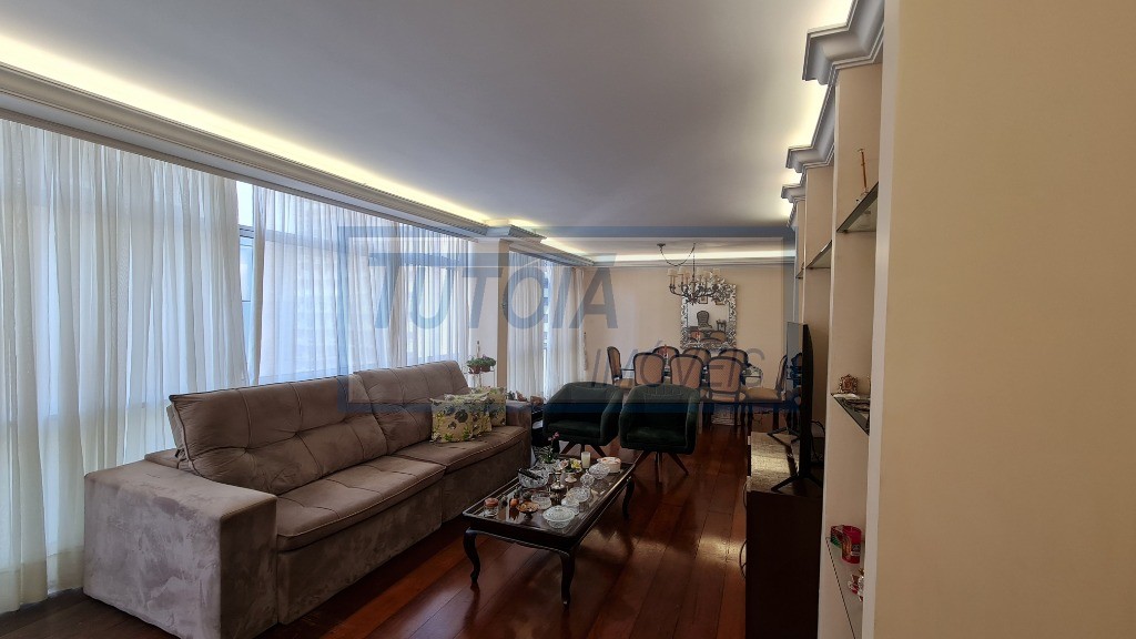 Apartamento à venda com 3 quartos, 170m² - Foto 2