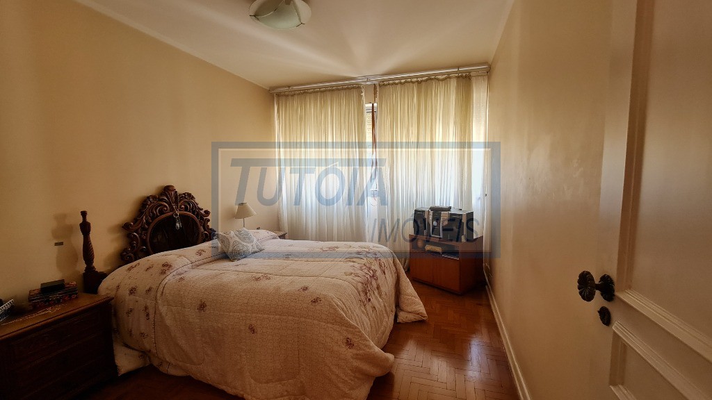 Apartamento à venda com 3 quartos, 170m² - Foto 16