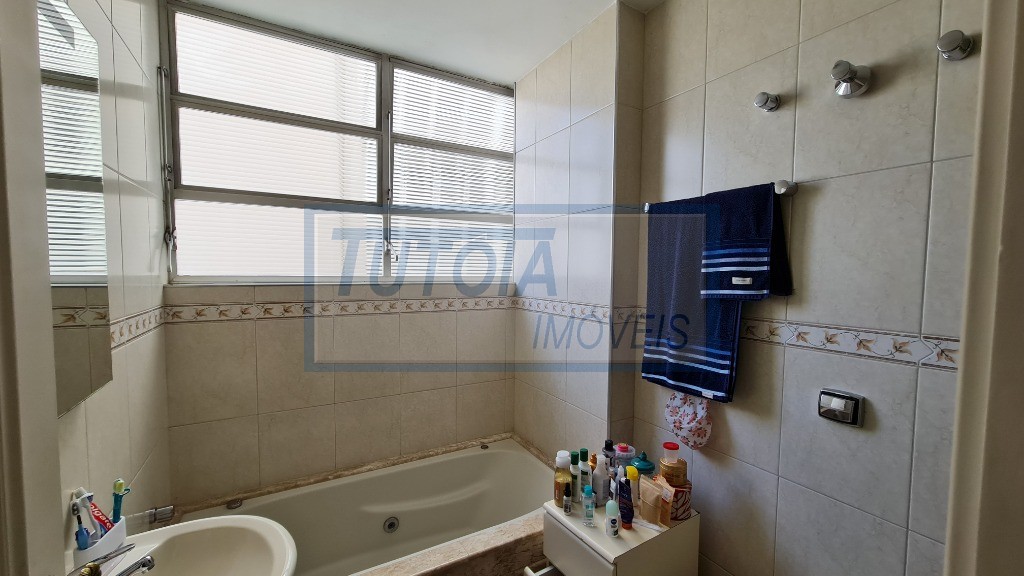 Apartamento à venda com 3 quartos, 170m² - Foto 9