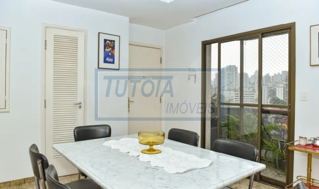 Apartamento à venda com 4 quartos, 226m² - Foto 30