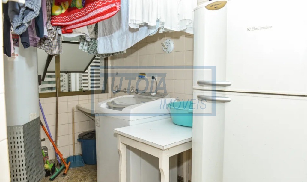 Apartamento à venda com 4 quartos, 226m² - Foto 33