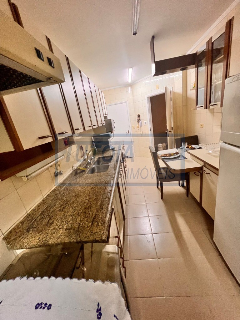 Apartamento à venda com 3 quartos, 126m² - Foto 9