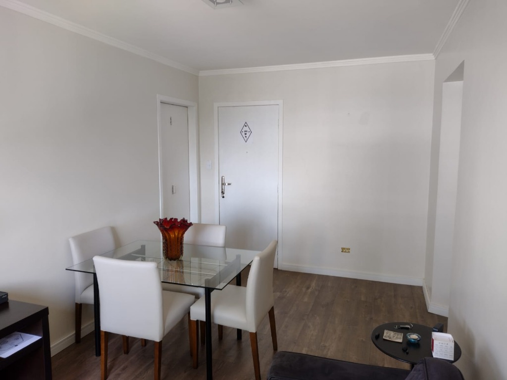 Apartamento à venda com 1 quarto, 45m² - Foto 3