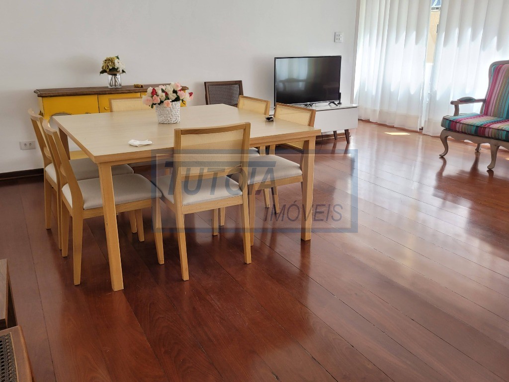 Apartamento à venda com 3 quartos, 135m² - Foto 5