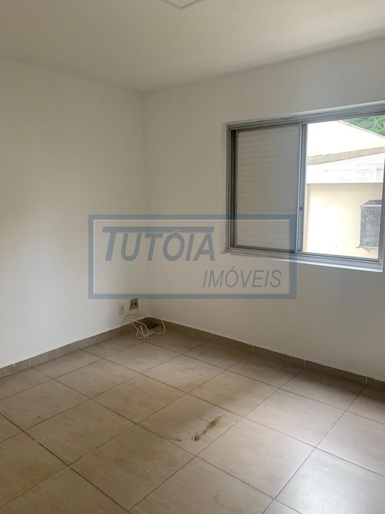 Apartamento para alugar com 3 quartos, 150m² - Foto 3