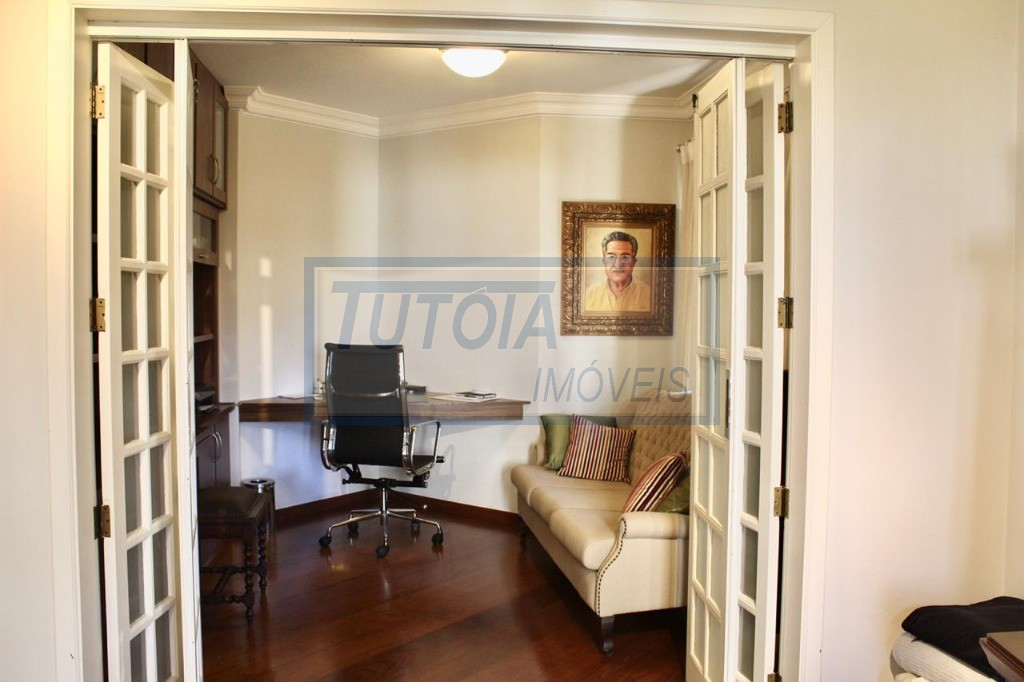 Apartamento à venda com 4 quartos, 233m² - Foto 12