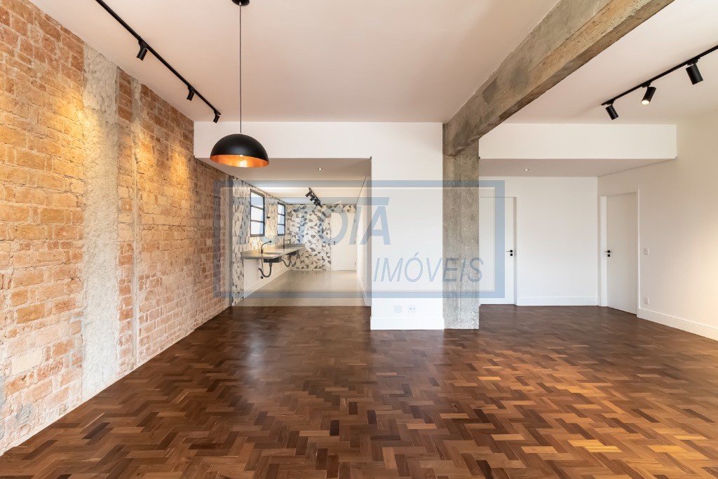 Apartamento à venda com 3 quartos, 212m² - Foto 6