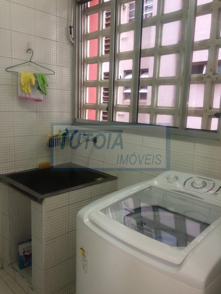 Apartamento à venda com 3 quartos, 156m² - Foto 13