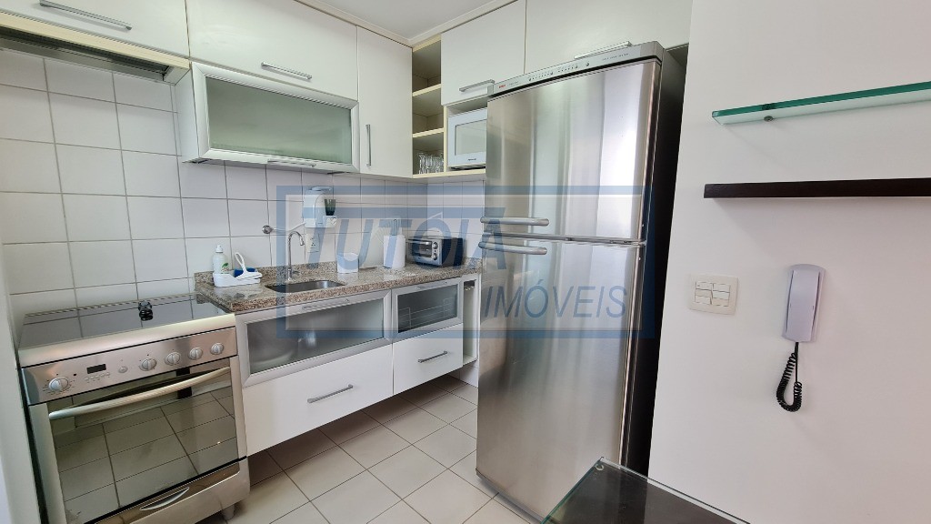 Apartamento à venda com 1 quarto, 66m² - Foto 13