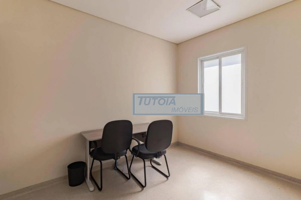 Prédio Inteiro à venda com 1 quarto, 205m² - Foto 13