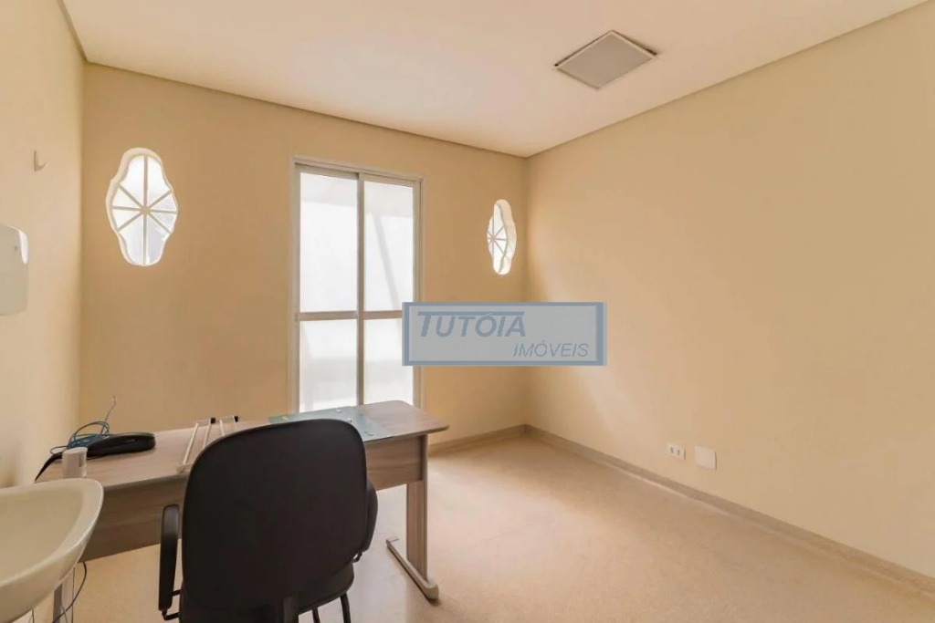 Prédio Inteiro à venda com 1 quarto, 205m² - Foto 17