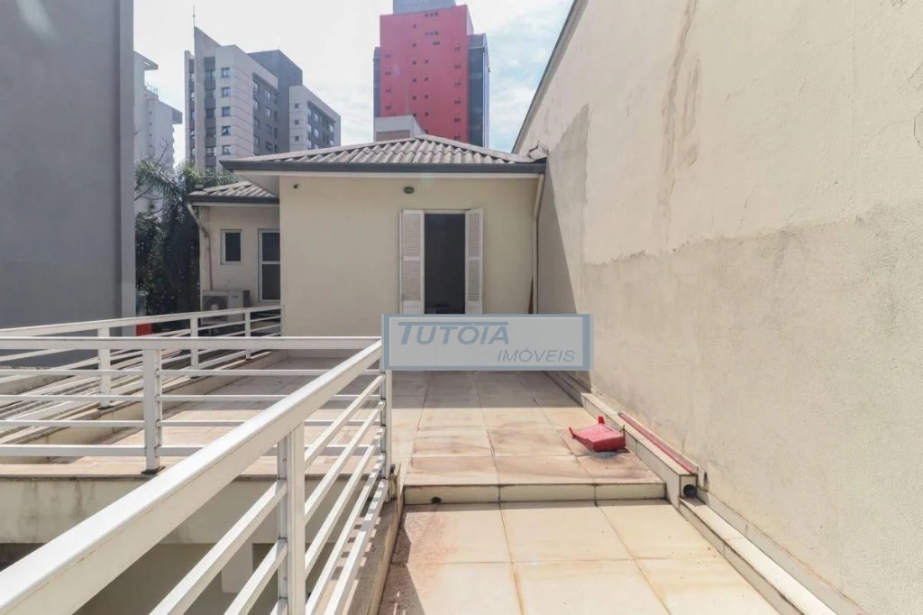 Prédio Inteiro à venda com 1 quarto, 205m² - Foto 23