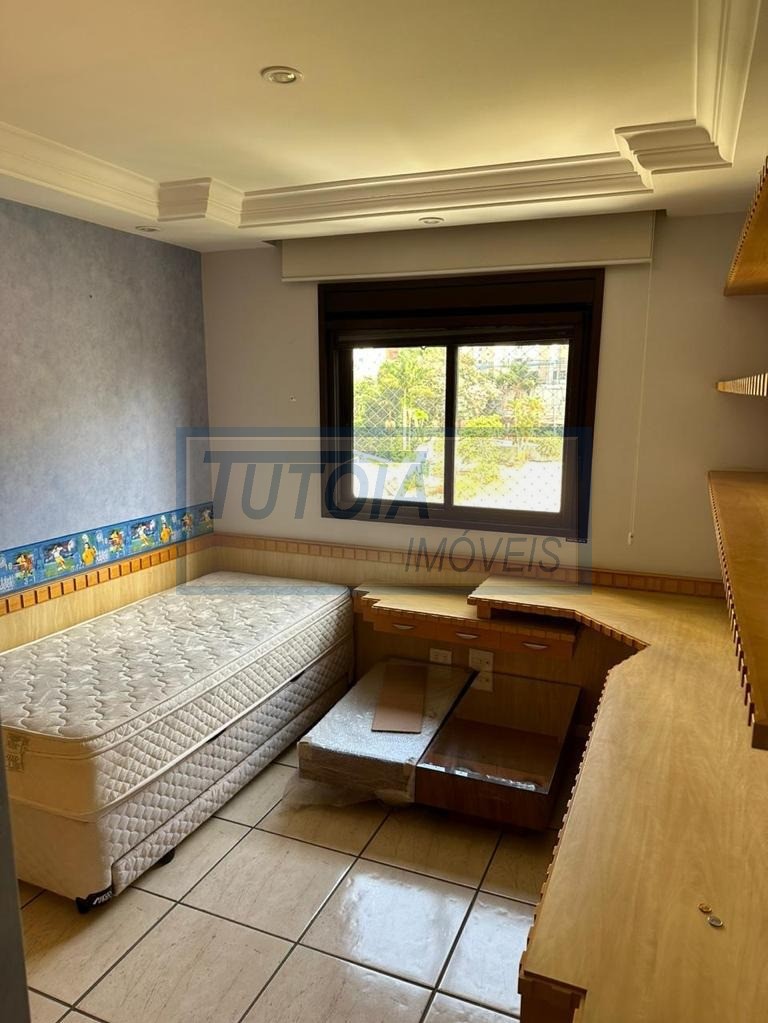 Apartamento à venda com 3 quartos, 170m² - Foto 12