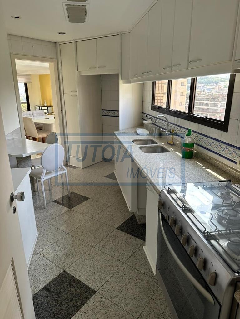 Apartamento à venda com 3 quartos, 170m² - Foto 14