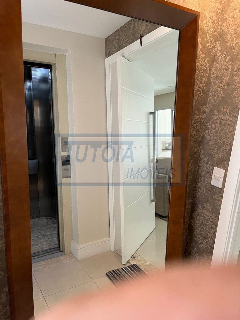 Apartamento à venda com 3 quartos, 159m² - Foto 9