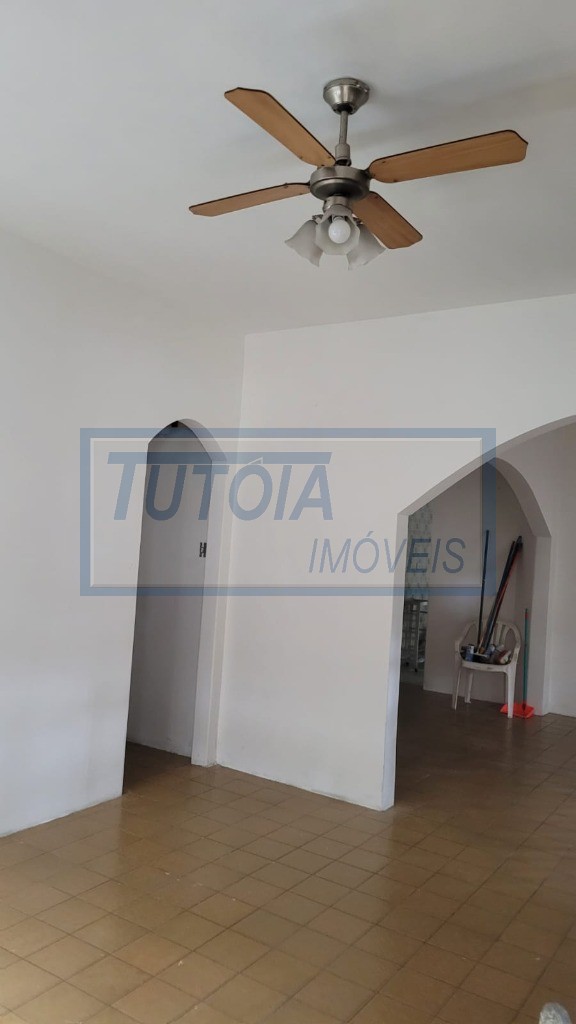 Casa à venda com 5 quartos, 150m² - Foto 10