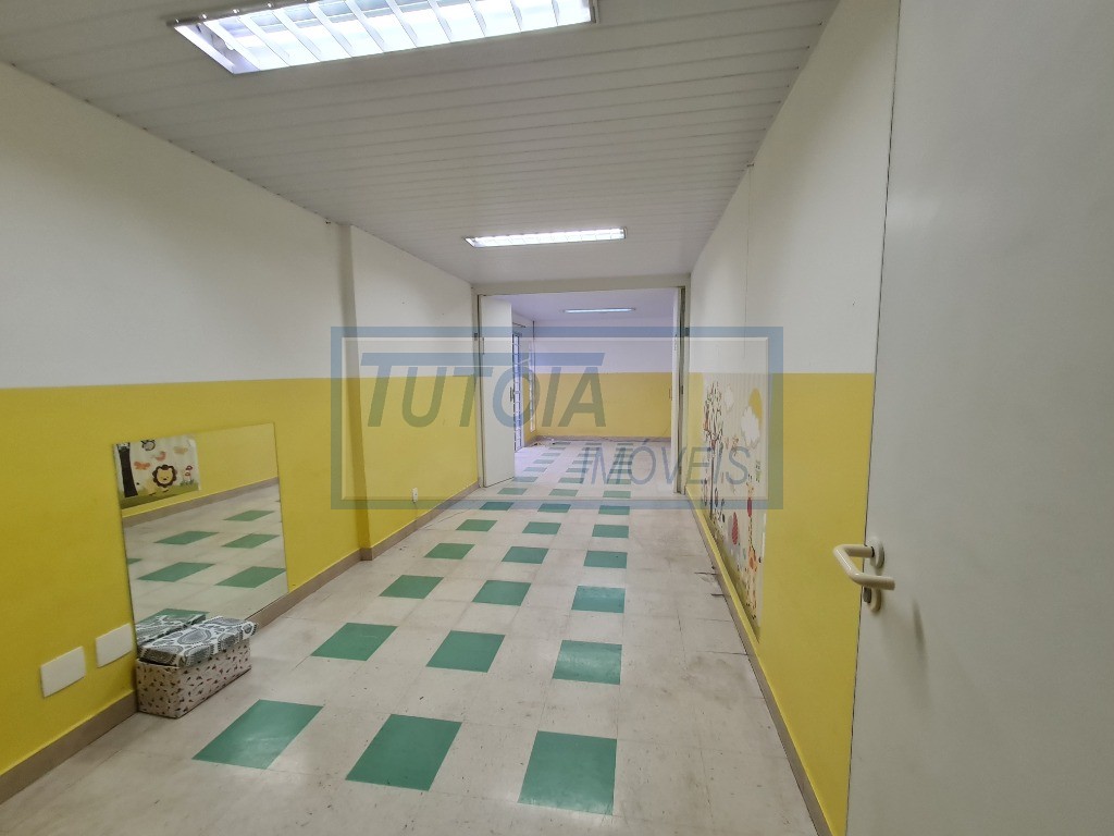 Prédio Inteiro à venda com 2 quartos, 361m² - Foto 20