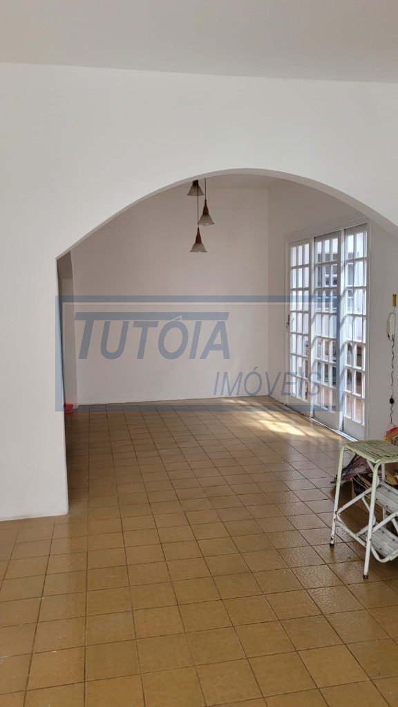 Casa à venda com 5 quartos, 150m² - Foto 9