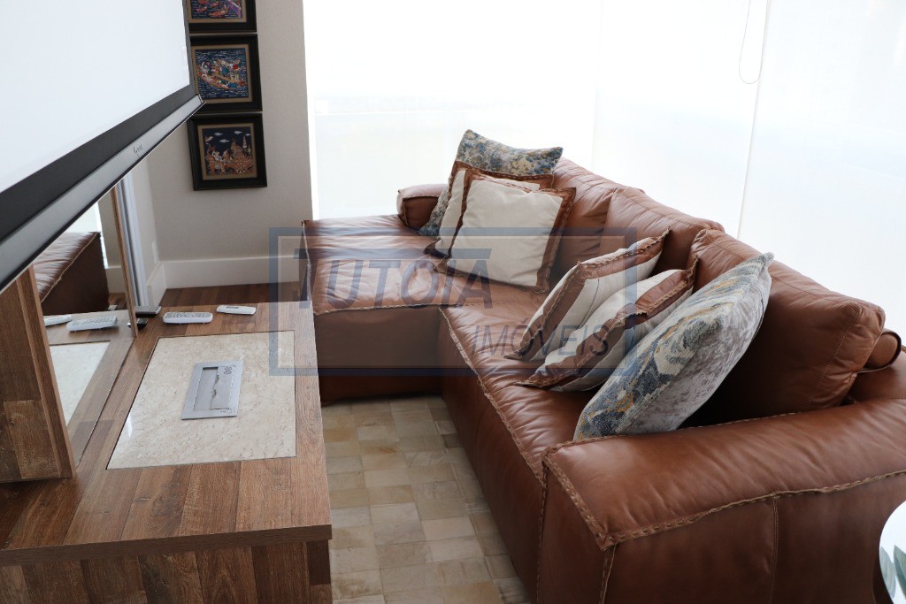 Apartamento à venda com 3 quartos, 171m² - Foto 7