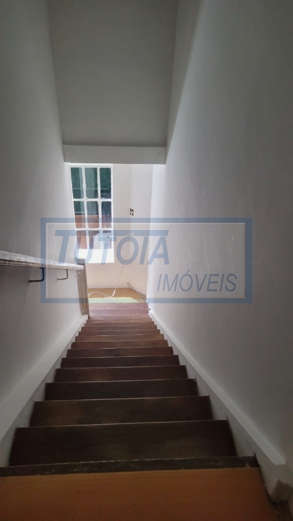 Casa à venda com 5 quartos, 150m² - Foto 14