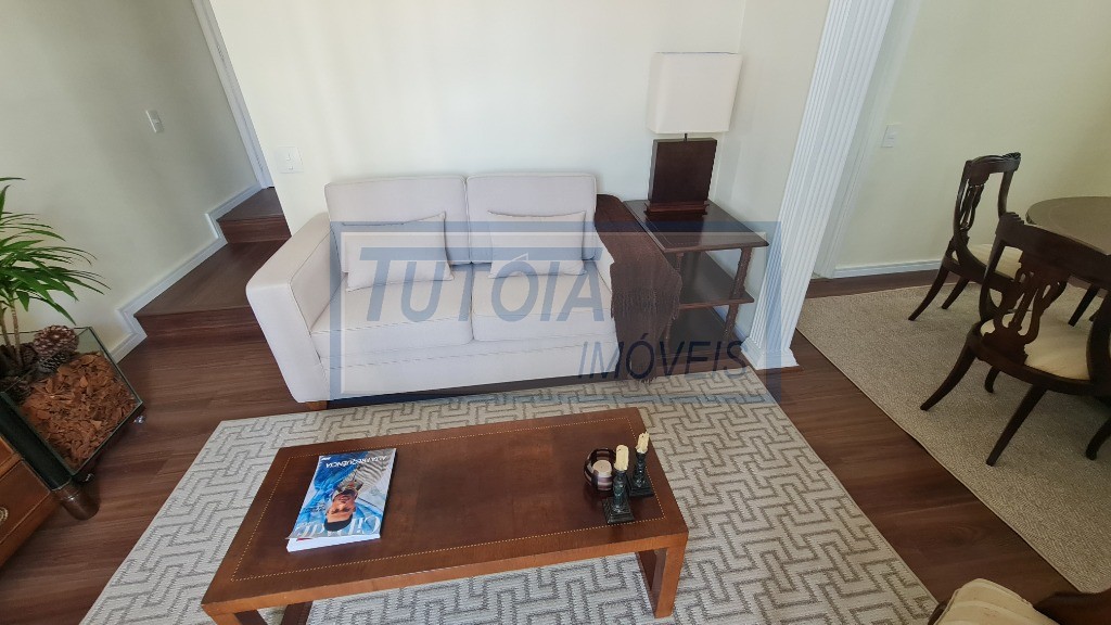 Apartamento à venda com 2 quartos, 70m² - Foto 5