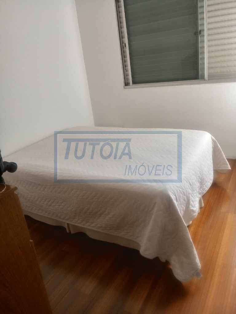 Apartamento à venda com 2 quartos, 77m² - Foto 11