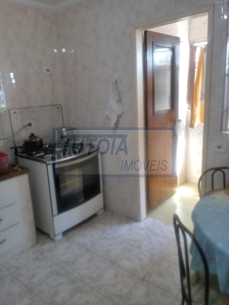 Apartamento à venda com 2 quartos, 77m² - Foto 18