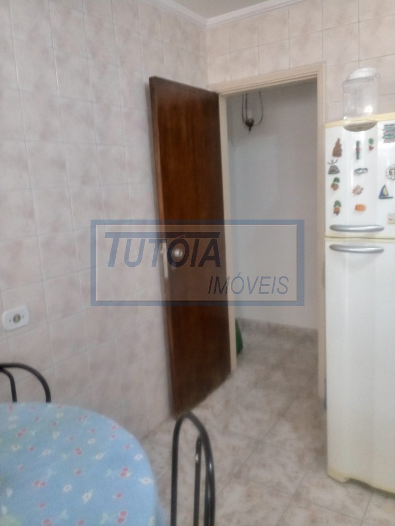 Apartamento à venda com 2 quartos, 77m² - Foto 16