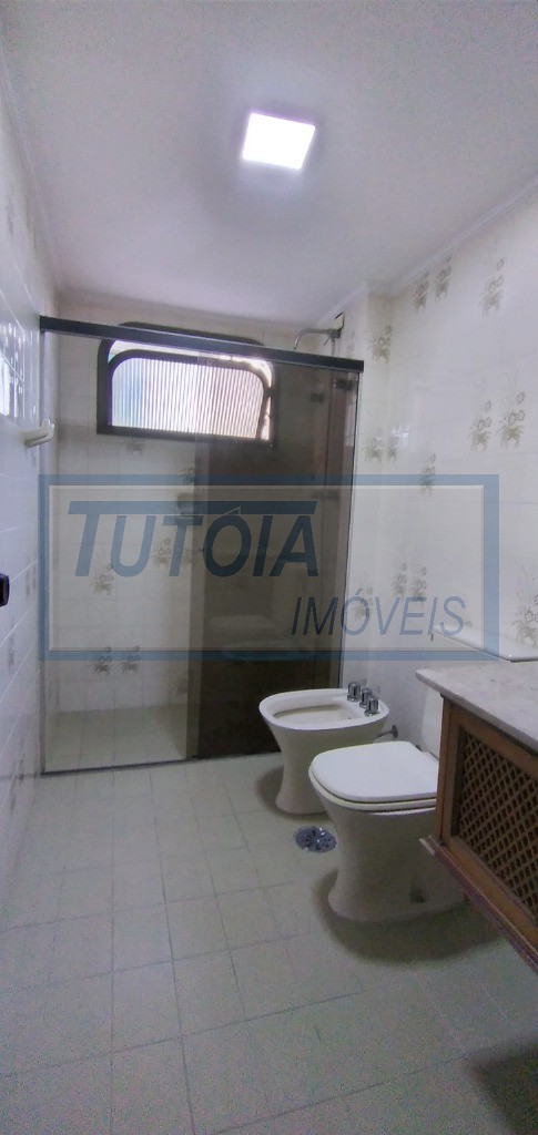 Apartamento à venda com 3 quartos, 147m² - Foto 17