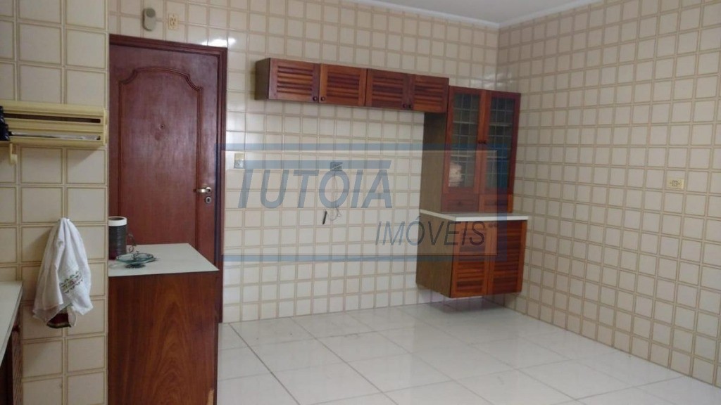 Apartamento à venda com 3 quartos, 140m² - Foto 16