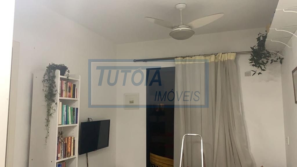 Apartamento à venda com 1 quarto, 35m² - Foto 2