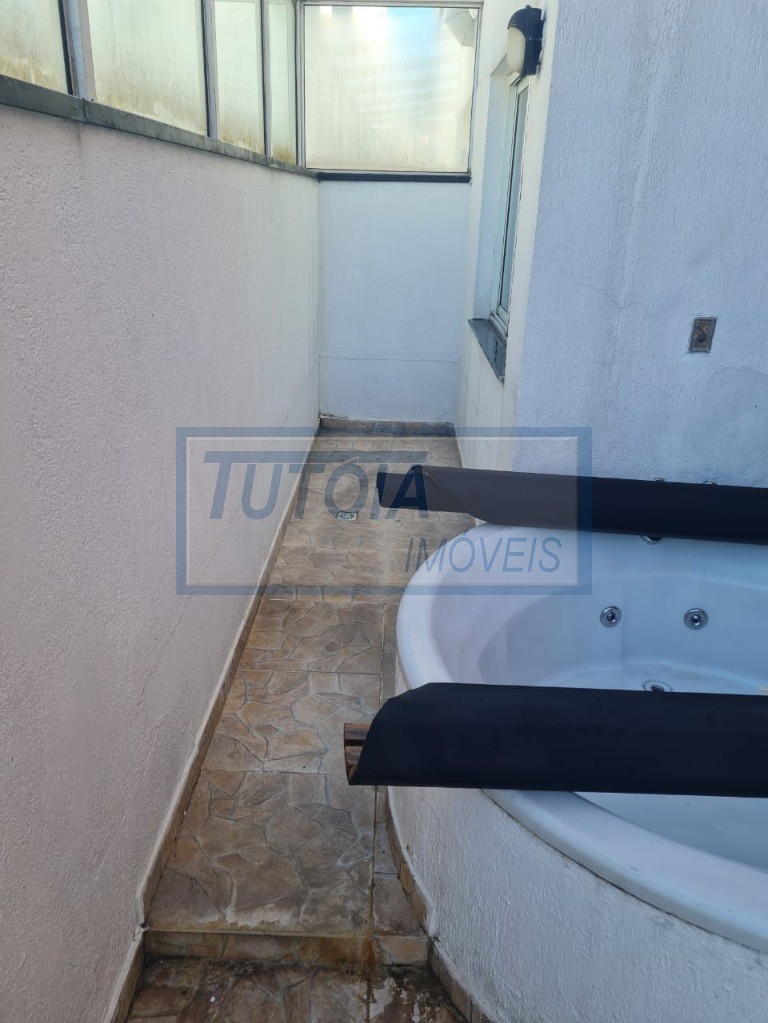 Apartamento à venda com 3 quartos, 130m² - Foto 47