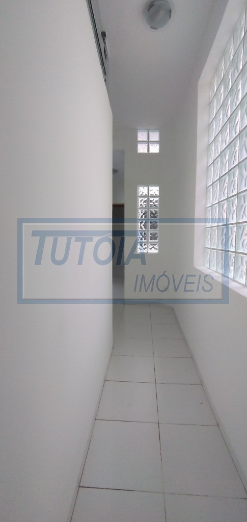 Casa à venda com 3 quartos, 202m² - Foto 16