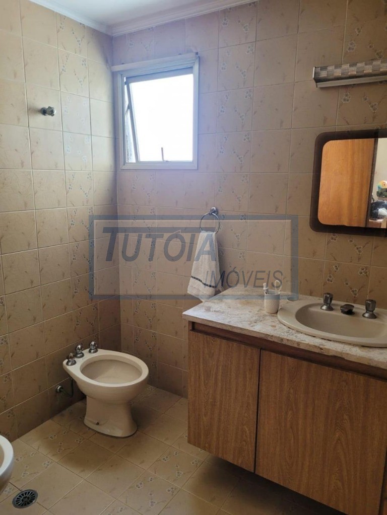 Apartamento à venda com 3 quartos, 140m² - Foto 13