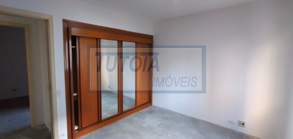 Apartamento à venda com 3 quartos, 147m² - Foto 12