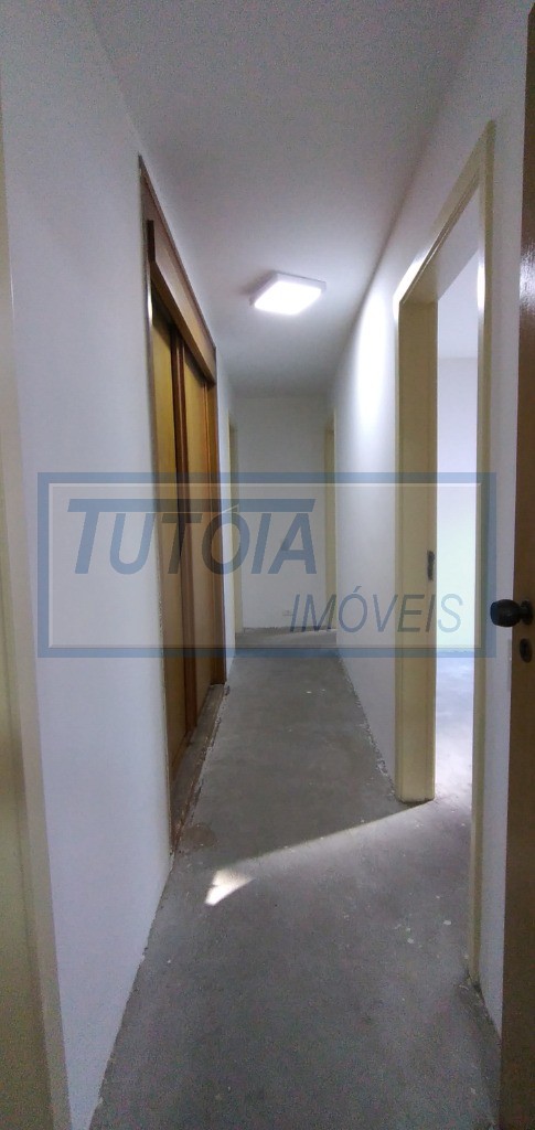 Apartamento à venda com 3 quartos, 147m² - Foto 8