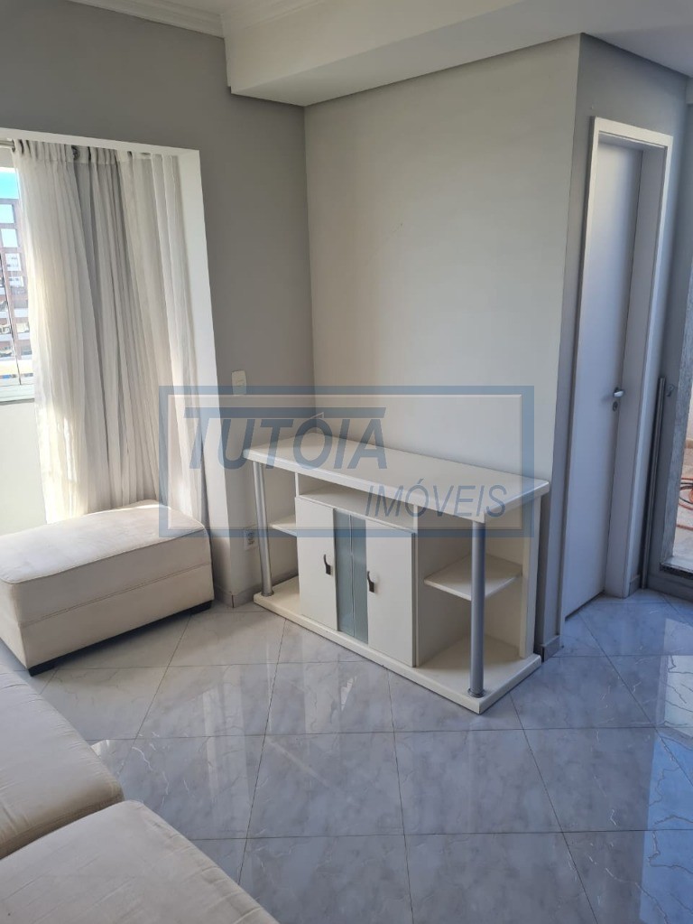 Apartamento à venda com 3 quartos, 130m² - Foto 5