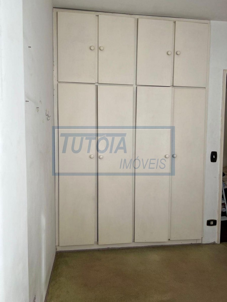 Apartamento à venda com 3 quartos, 140m² - Foto 9