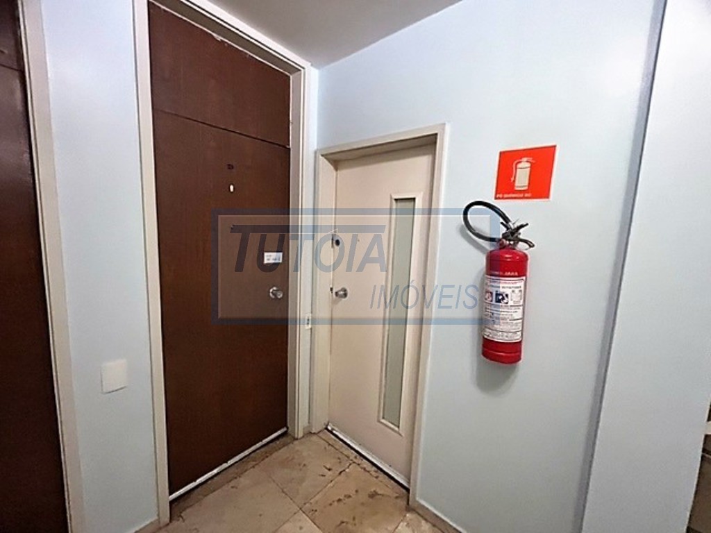 Apartamento para alugar com 3 quartos, 98m² - Foto 29