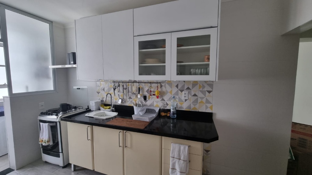 Apartamento à venda com 3 quartos, 105m² - Foto 11