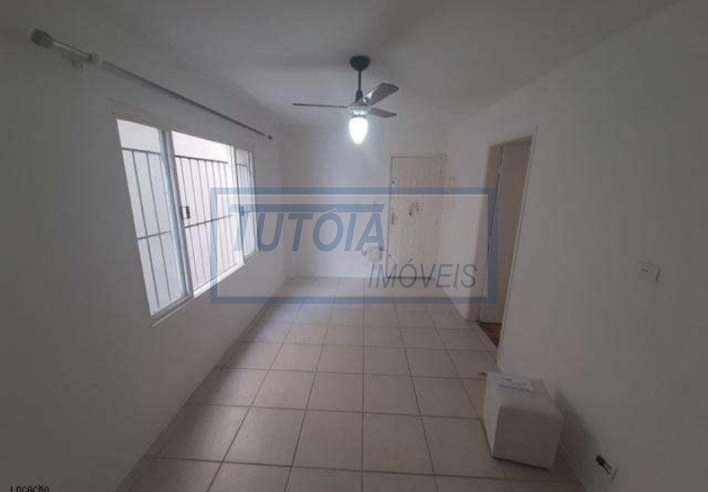 Apartamento à venda com 2 quartos, 69m² - Foto 1