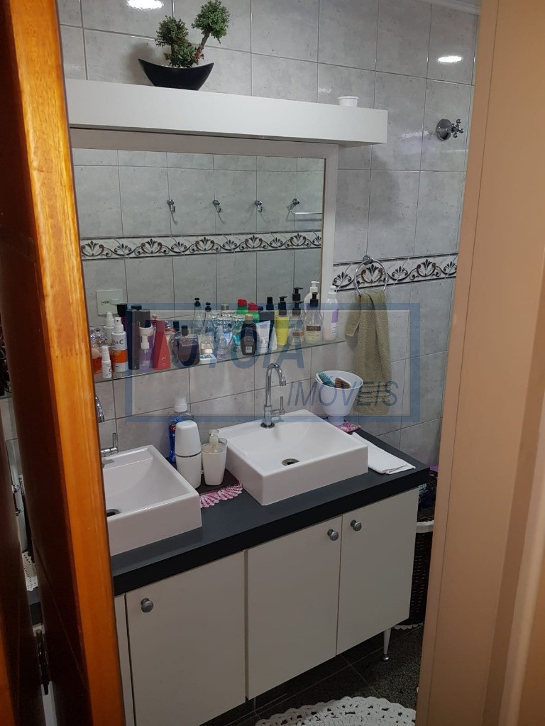 Apartamento à venda com 2 quartos, 60m² - Foto 14