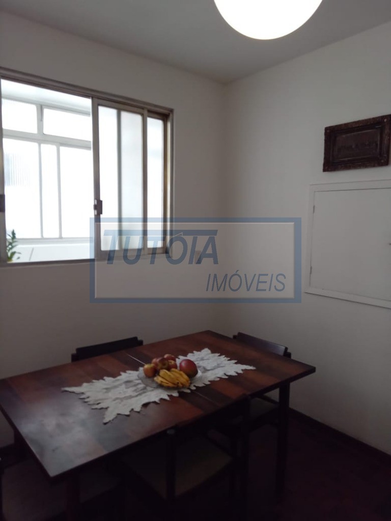 Apartamento à venda com 3 quartos, 189m² - Foto 23