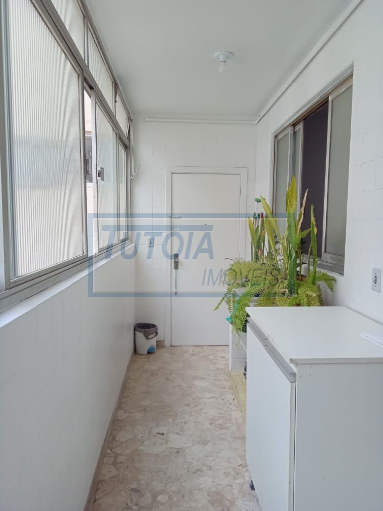 Apartamento à venda com 3 quartos, 189m² - Foto 26