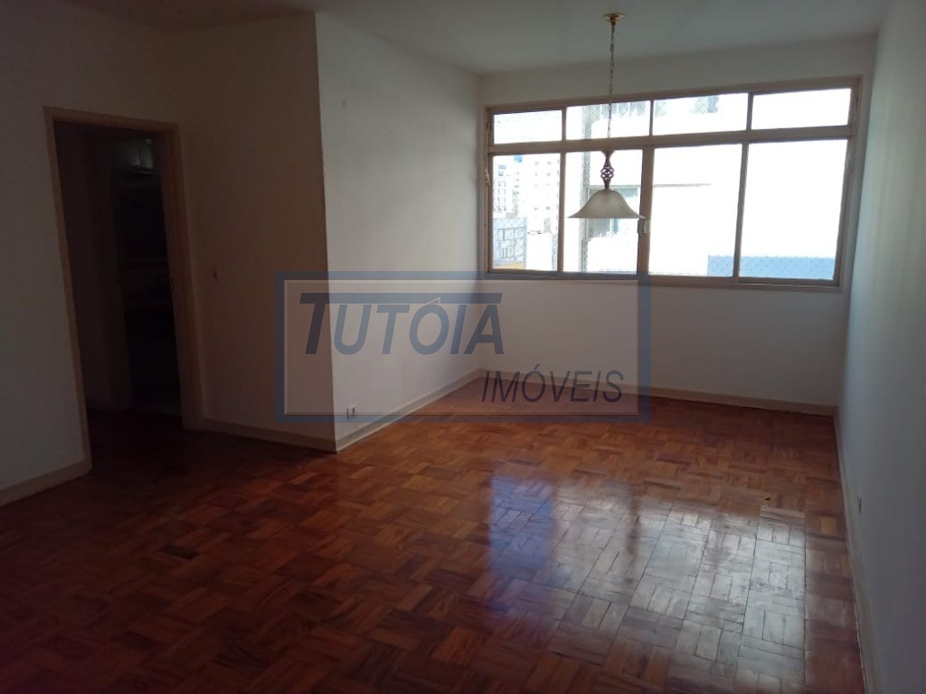 Apartamento à venda com 2 quartos, 107m² - Foto 2