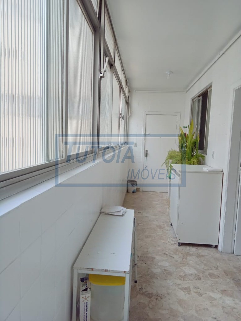 Apartamento à venda com 3 quartos, 189m² - Foto 24