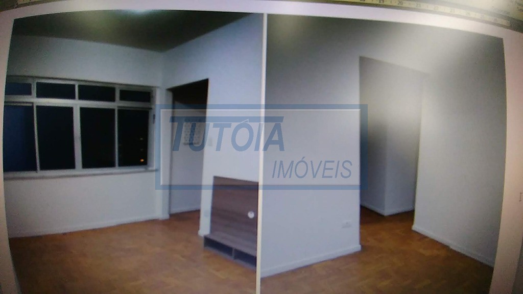 Apartamento à venda com 2 quartos, 70m² - Foto 3