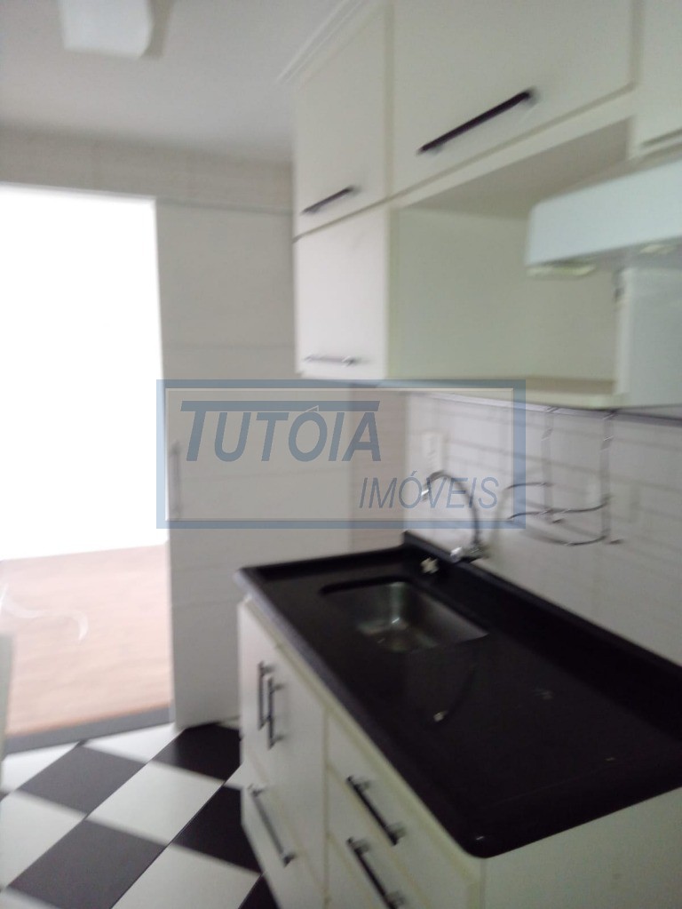 Apartamento à venda com 1 quarto, 39m² - Foto 11