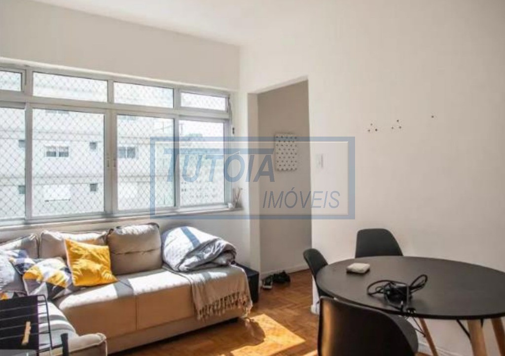 Apartamento à venda com 2 quartos, 70m² - Foto 1