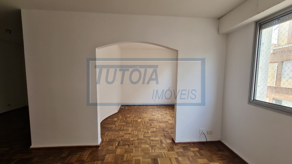 Apartamento à venda com 3 quartos, 126m² - Foto 4